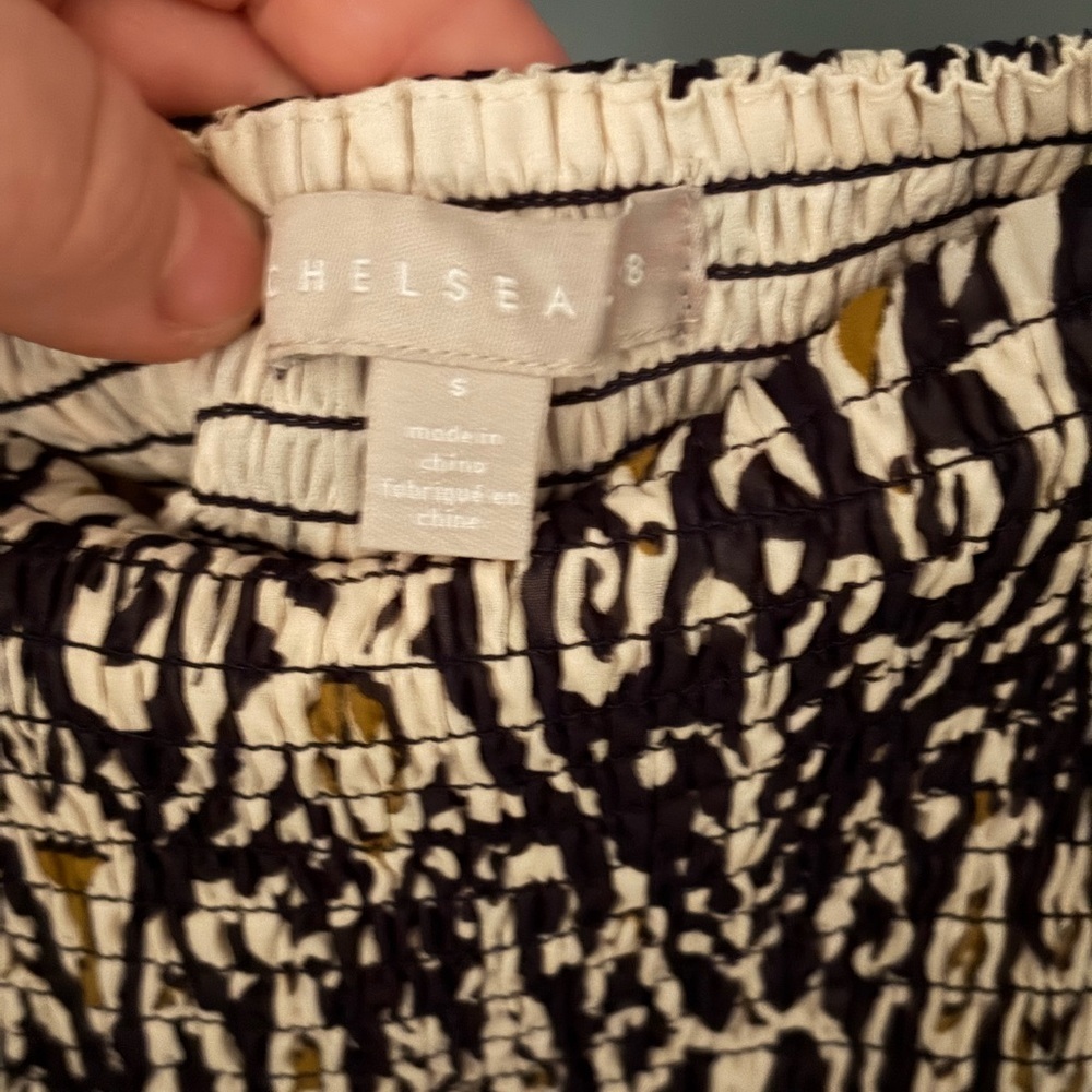 Chelsea Elegant Patterned Maxi ruffle Dress size small - Picture 6 of 7